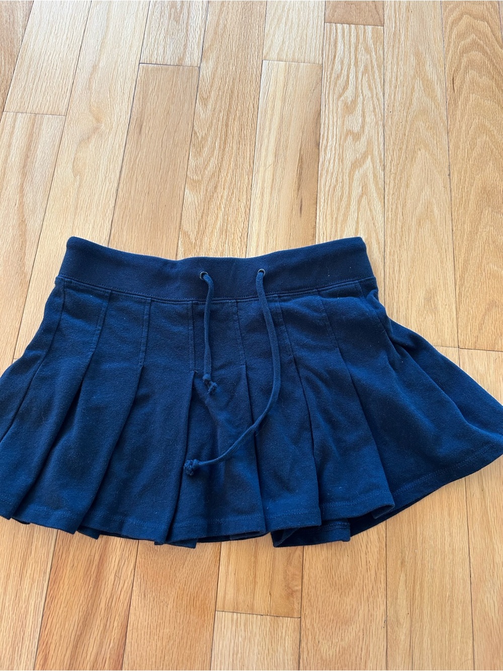 New brandy Melville Navy Pleated Drawstring Mini Skirt
